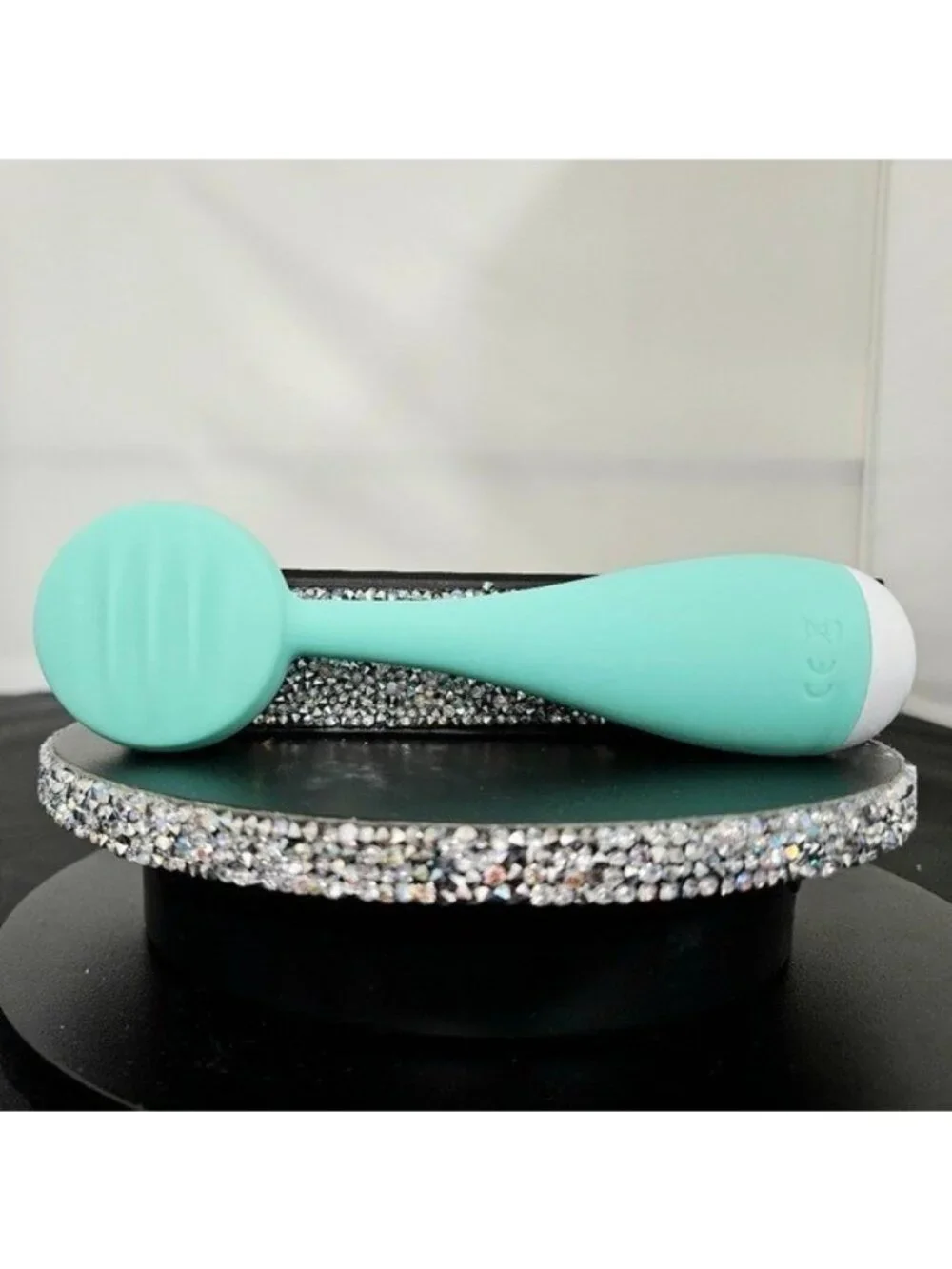 Smart Facial Cleanser Brush wand massage serum NWOB Retail $99 pmdclean